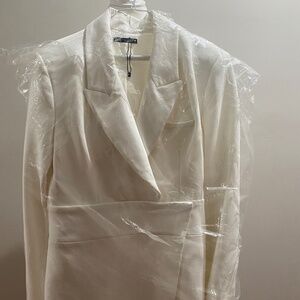 Never Worn Zara White Suit Dress